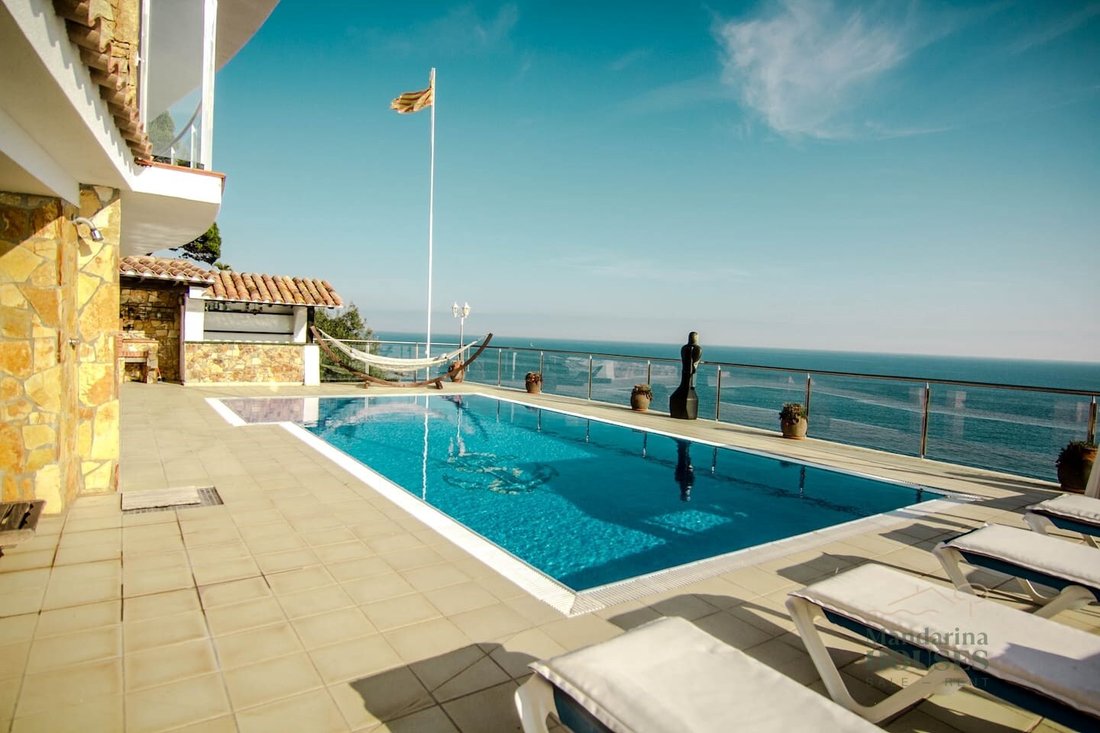 House in Lloret de Mar, Catalonia, Spain 1 - 12435305