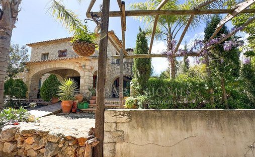 Country House in Xalo, Valencian Community, Spain 1
