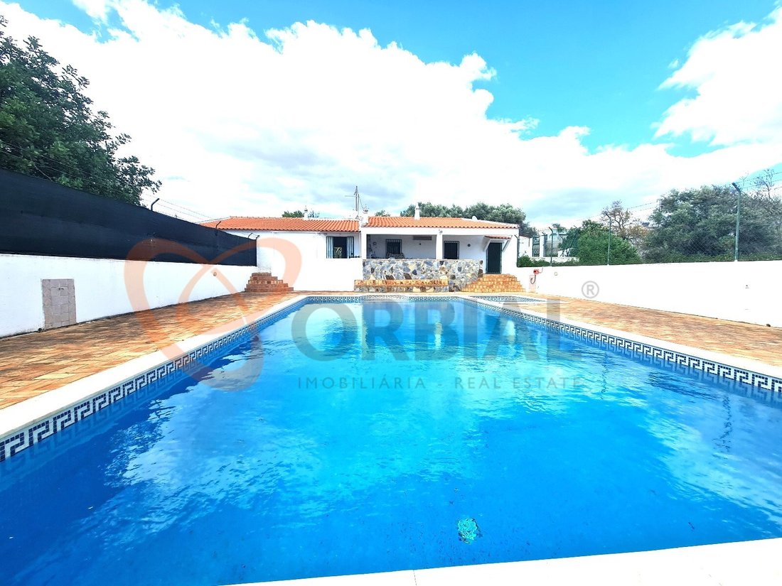 House in Faro (Se e Sao Pedro), Algarve, Portugal 1 - 13339288