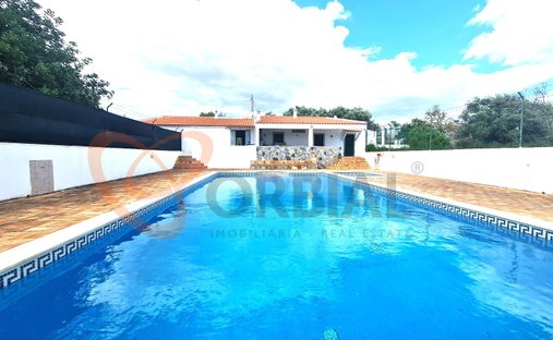 Casa a Faro (Se e Sao Pedro), Algarve, Portogallo 1