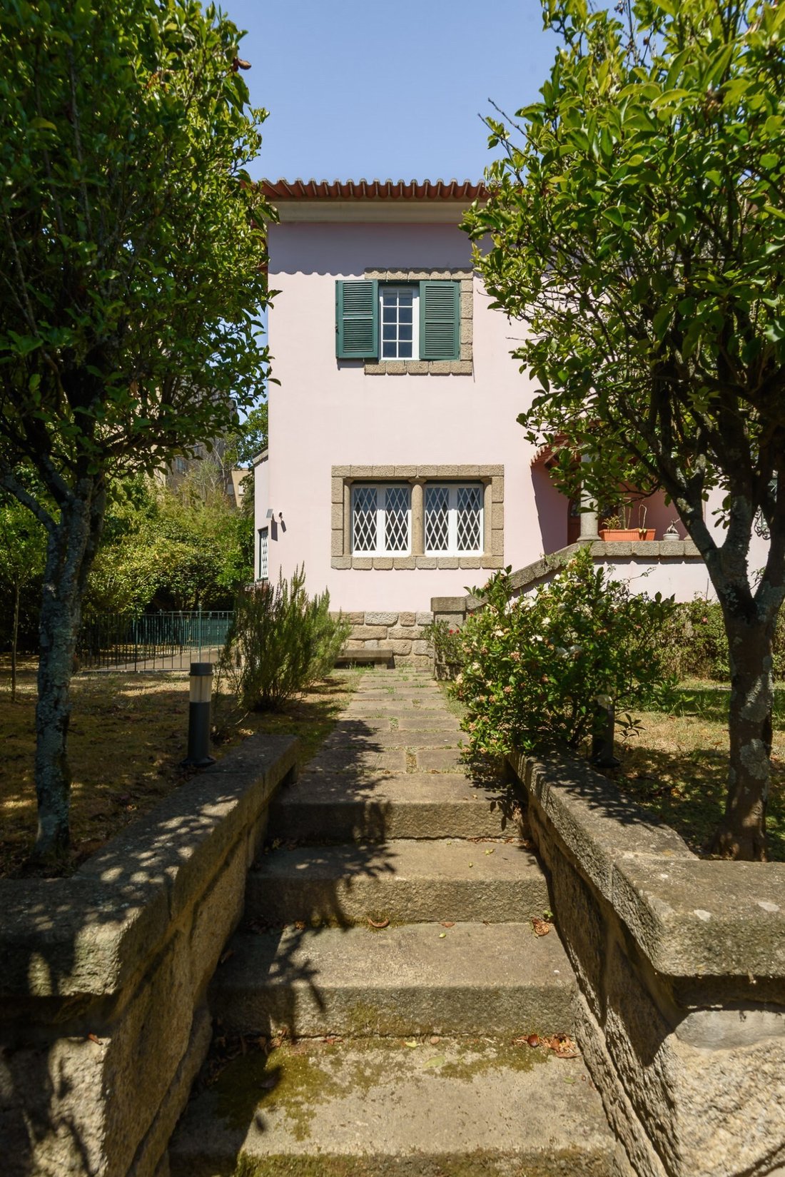 House in Lordelo do Ouro e Massarelos, Porto District, Portugal 2 - 15966043