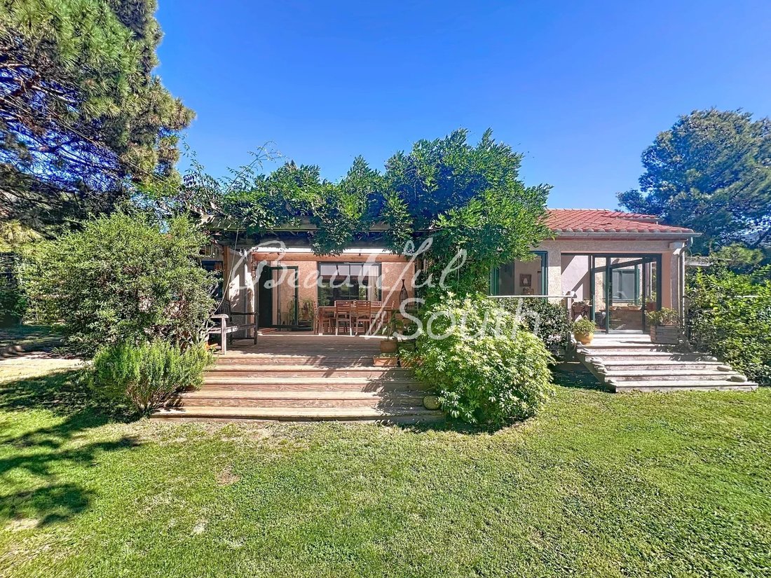 House in Estoher, Occitania, France 1 - 14531557