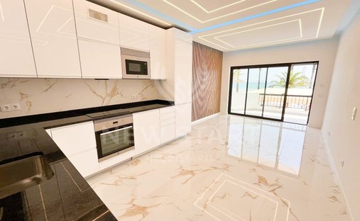 Apartamento en Quarteira, Algarve, Portugal 1