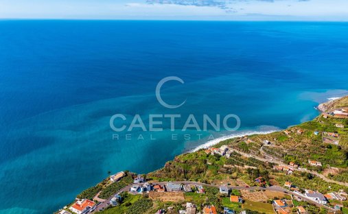 Land in Ponta do Sol, Autonome Region Madeira, Portugal 1