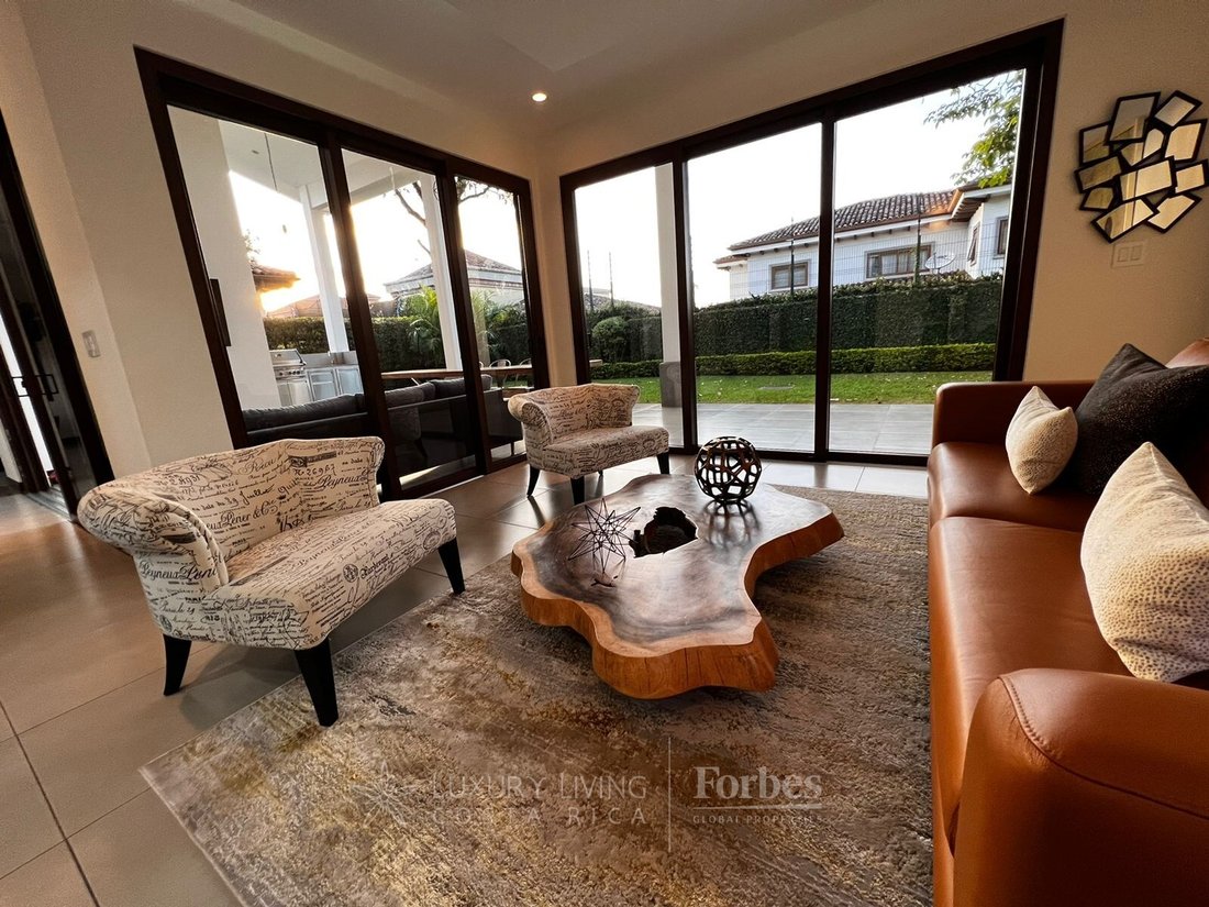 Condo in Piedades, San José Province, Costa Rica 4 - 13677985