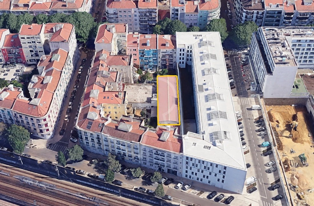Areeiro, Lisbon, Portugal 1 - 15125887