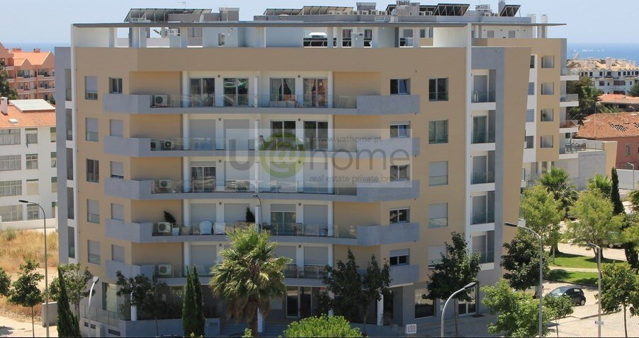 Apartment in Carcavelos e Parede, Lisbon, Portugal 3 - 13559780