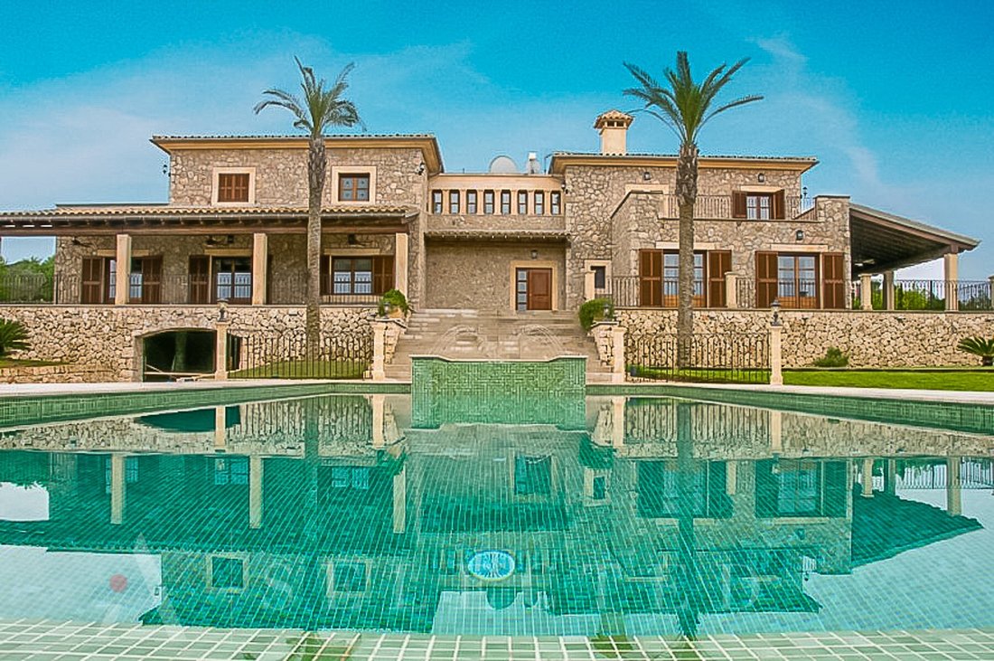 Chalet in Sineu, Balearic Islands, Spain 1 - 10696557