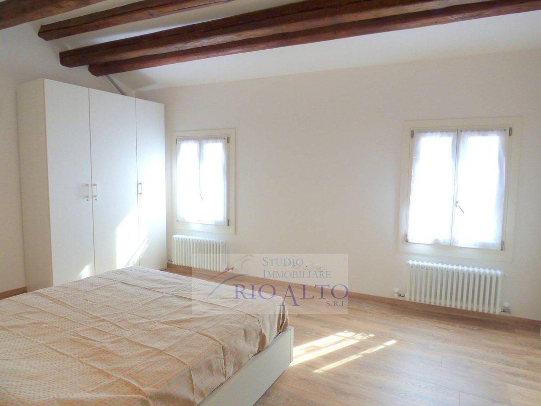 Apartment in San Marco, Venice, Italy 4 - 16713603