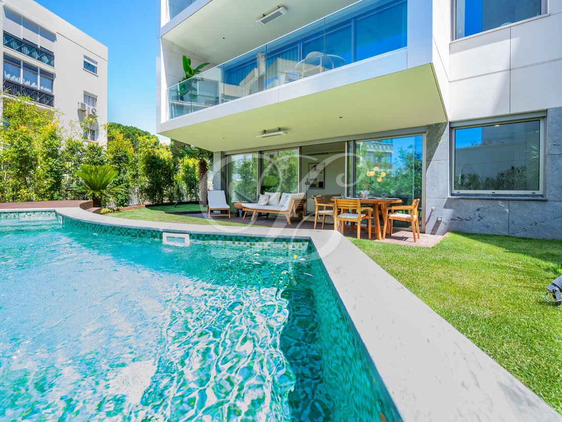 Apartment in Cascais e Estoril, Lisbon, Portugal 1 - 14483681