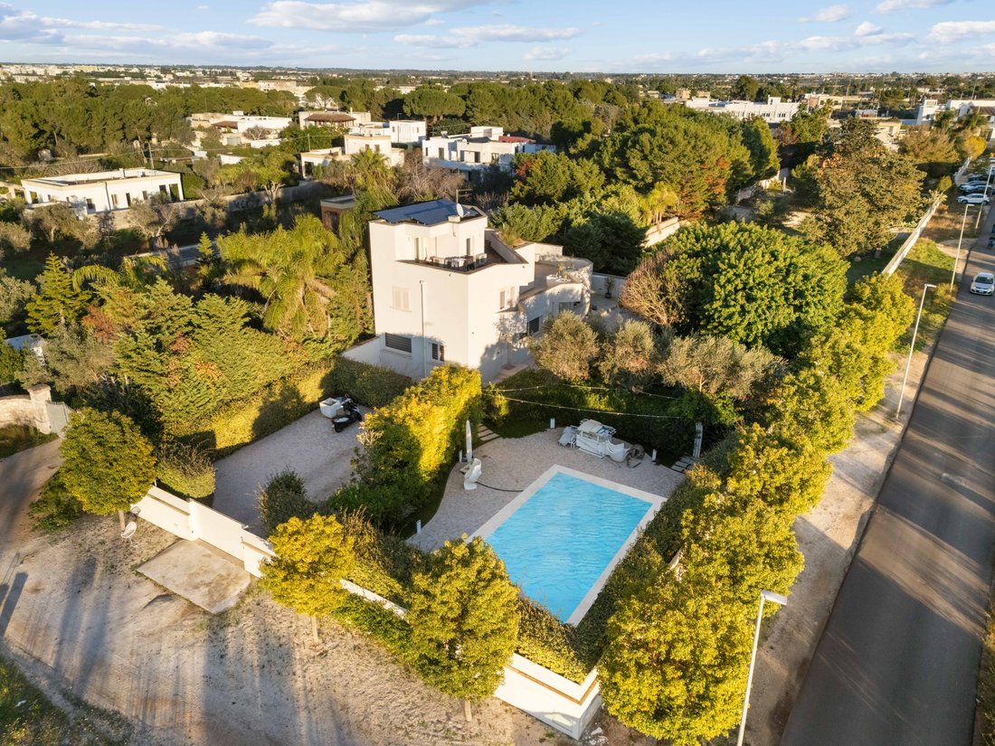 Villa in Pagani - Gallipoli, Nardo, Apulia 1 - 16719733