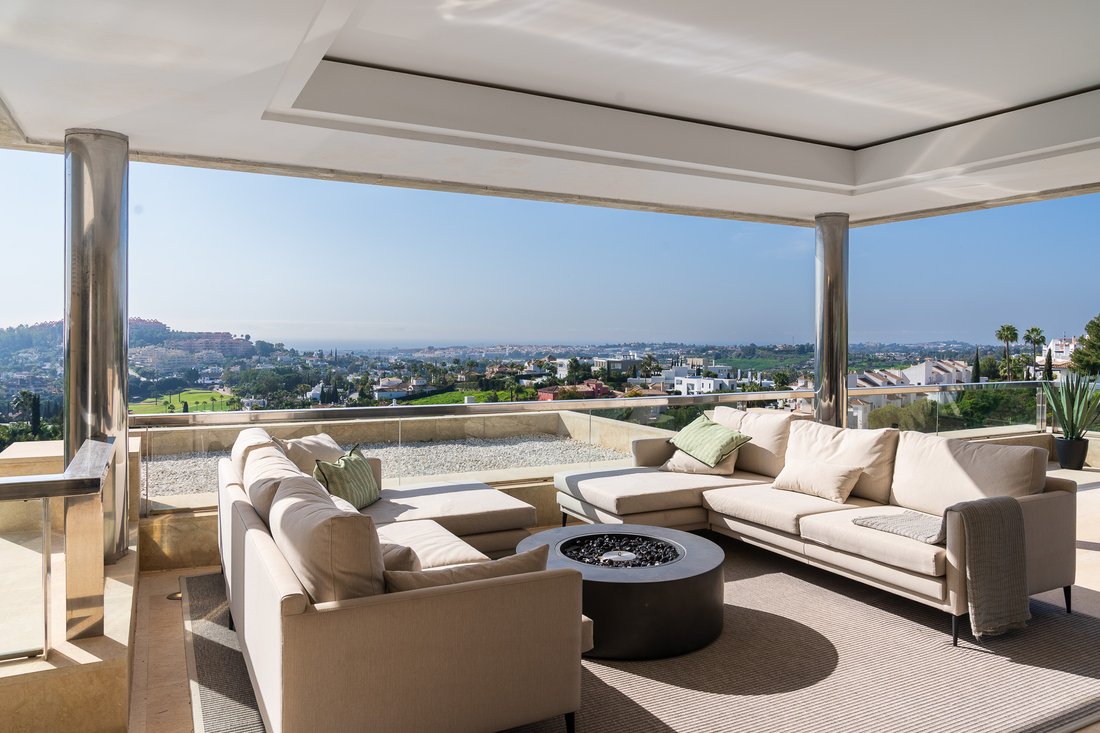 Penthouse in Nueva Andalucia, Marbella, Spain 1 - 16719741