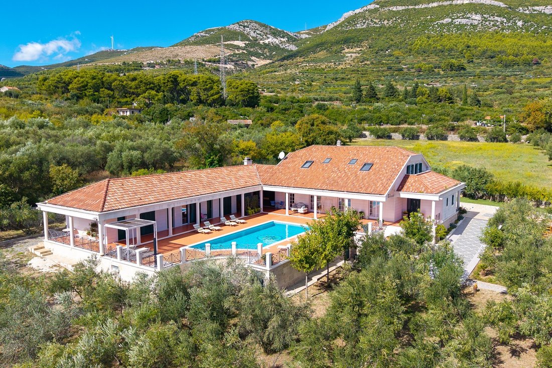 House in Sucidar, Split, Split-Dalmatia County 2 - 16719698