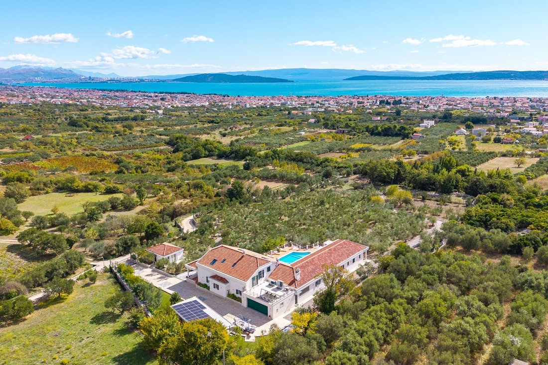 House in Sucidar, Split, Split-Dalmatia County 1 - 16719698