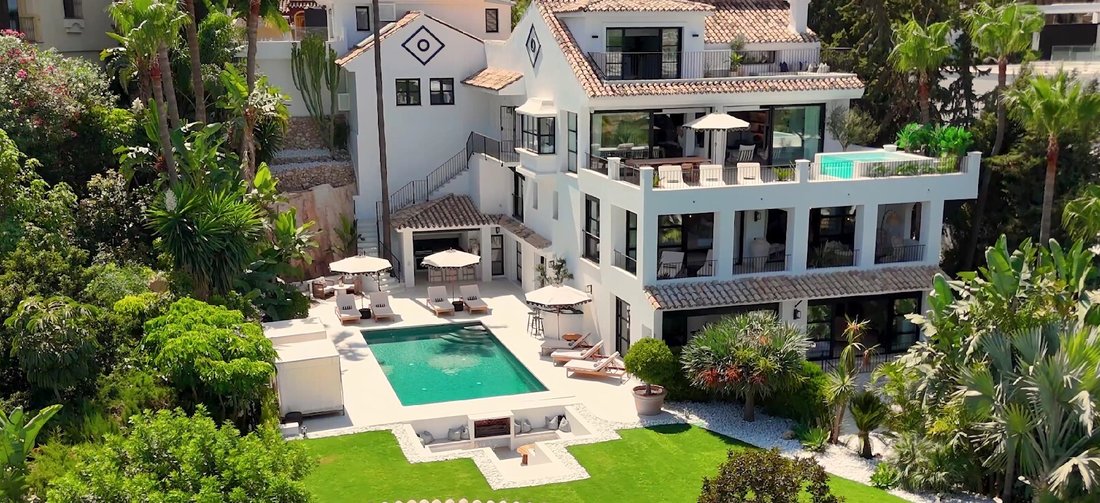 Villa in Marbella, Andalusia, Spain 1 - 16720976