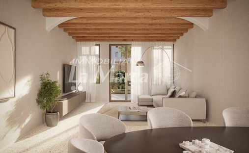 Apartment in Cathedral - Piazza dei Signori, Treviso, Italy 1