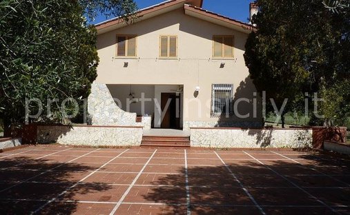 Villa in Neapolis, Fontane Bianche, Sicily 1