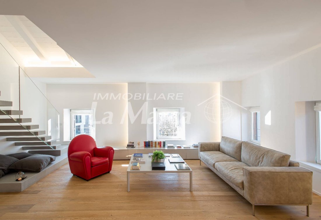 Apartment in Cathedral - Piazza dei Signori, Treviso, Italy 1 - 16555554