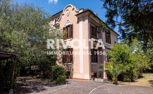 Villa in Monte Sacro - Nuovo Salario, Rome, Lazio 1