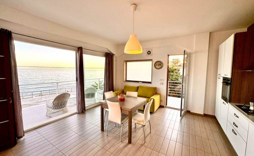 Villa in Santa Croce Camerina, Sicily, Italy 1
