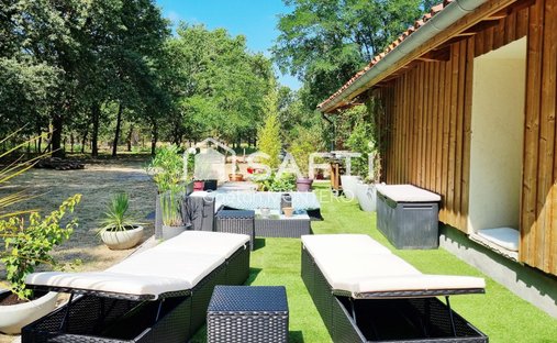 House in Onesse-Laharie, Nouvelle-Aquitaine, France 1