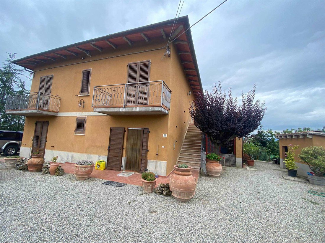 Farm Ranch in San Gimignano, Tuscany, Italy 1 - 16721882