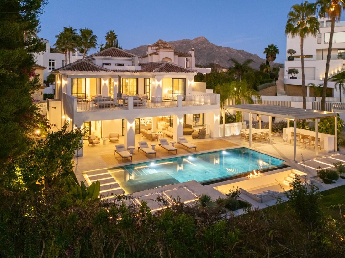Villa in La Quinta, Benahavis, Andalusia 2 - 16721477