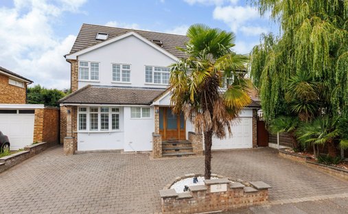 House in Beaumont, Broxbourne, England 1