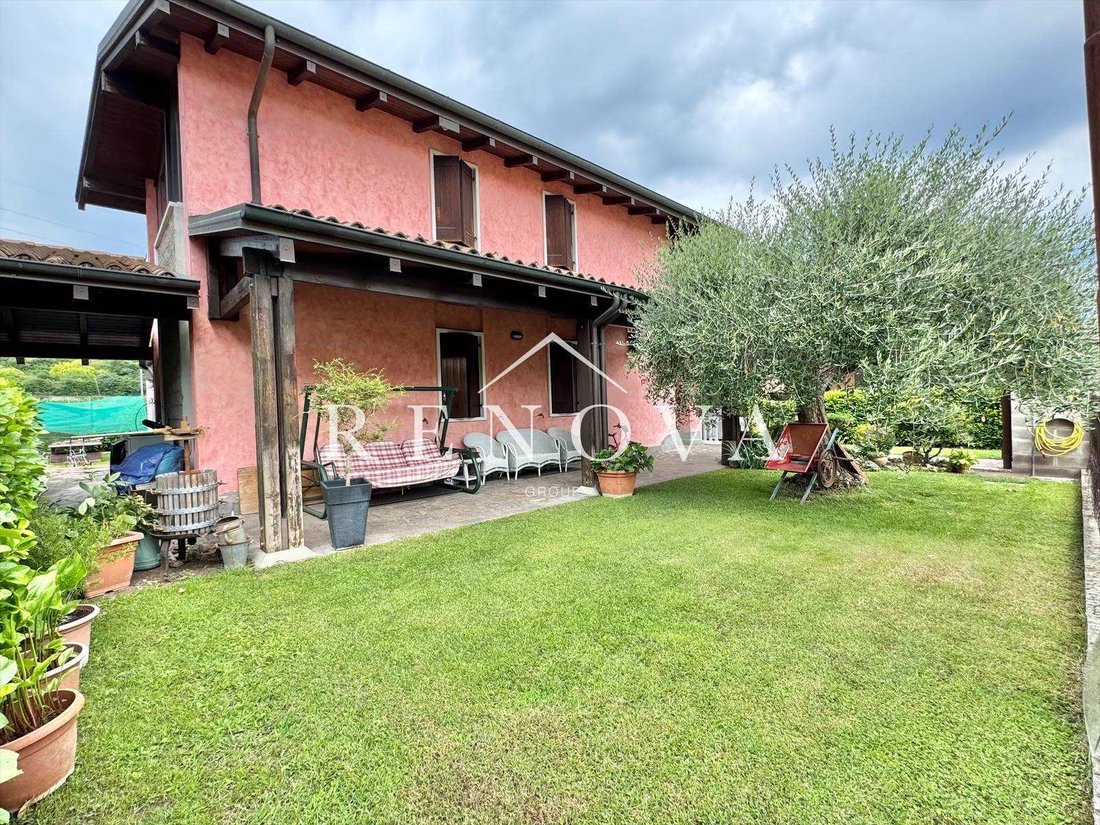 Villa in Cavaion Veronese, Veneto, Italy 4 - 16723613