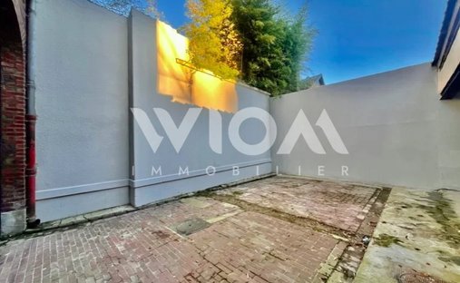 Castle for Sale in Arras, Hauts-de-France, France