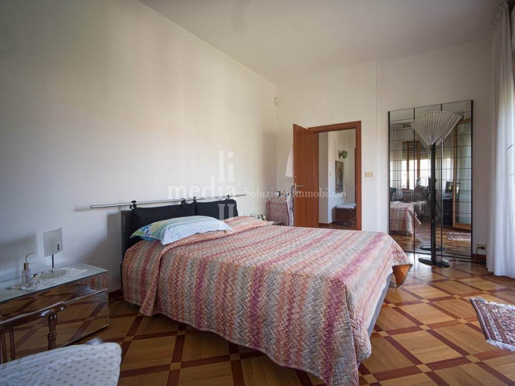 Villa in Tirrenia, Pisa, Italy 4 - 16722171