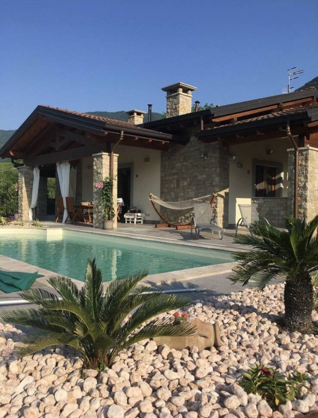 Villa in Albino, Lombardy, Italy 1 - 16336305