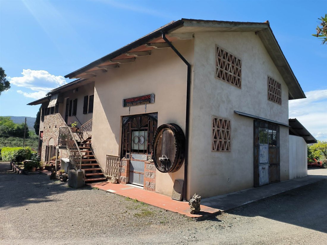 Apartment in San Gimignano, Tuscany, Italy 5 - 16723424