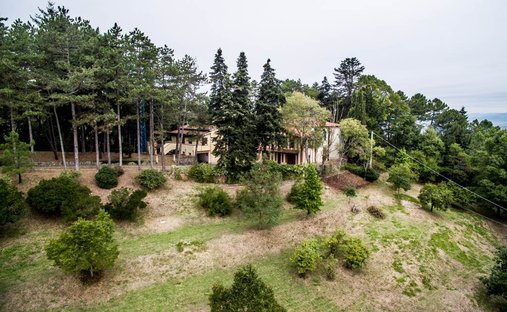 Millennial Castle In The Hills Of Arezzo