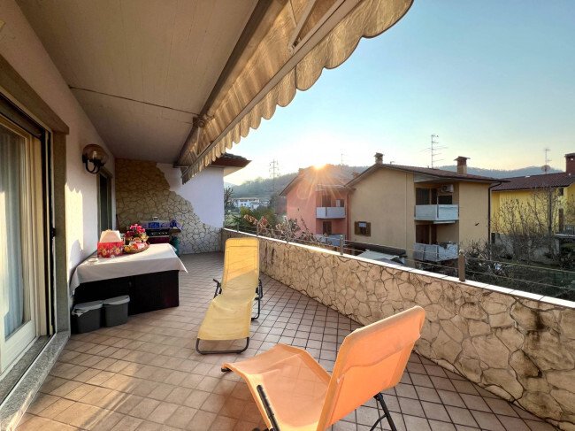 House in Villa di Serio, Lombardy, Italy 5 - 15411265