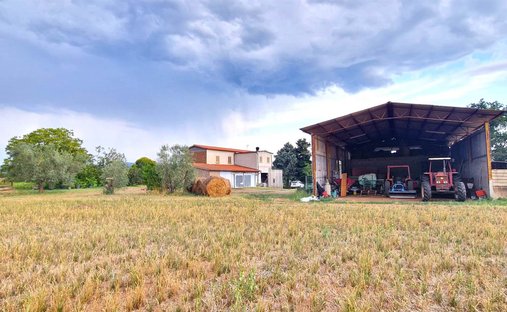 Castle for Sale in Viterbo, Lazio, Italy