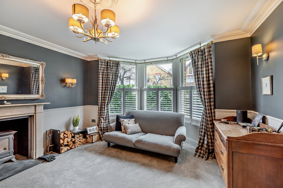 House in Datchet, England 3 - 16720256