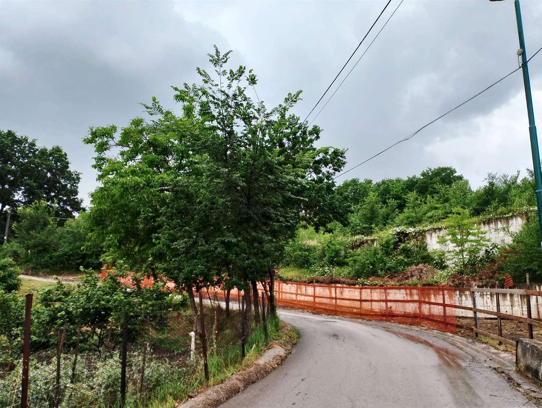 Land in Cesinali, Campania, Italy 2 - 16723486