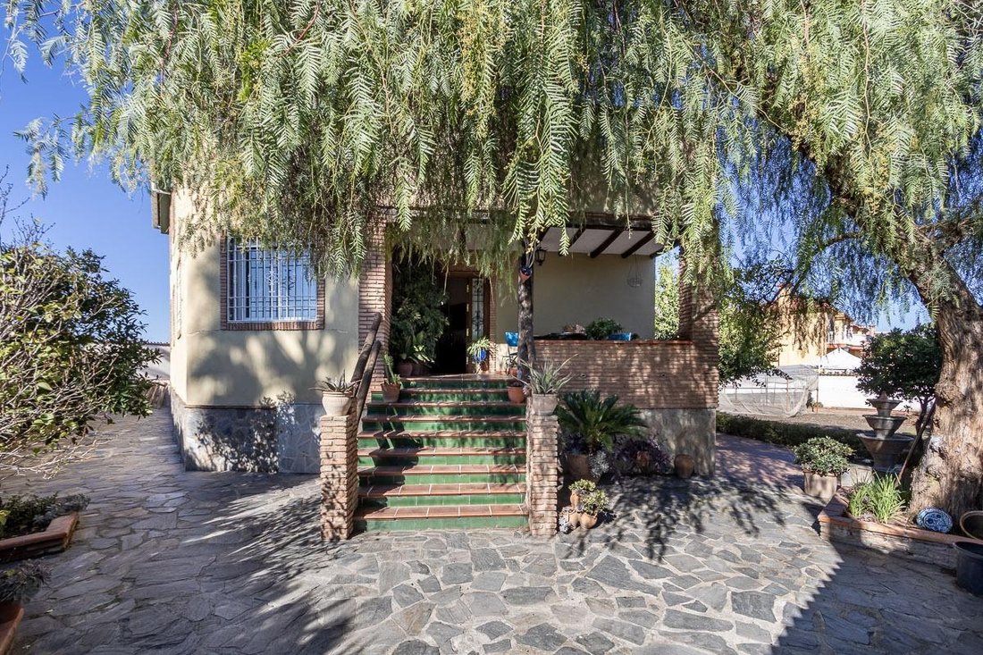 Villa in Las Gabias, Andalusia, Spain 3 - 16725813