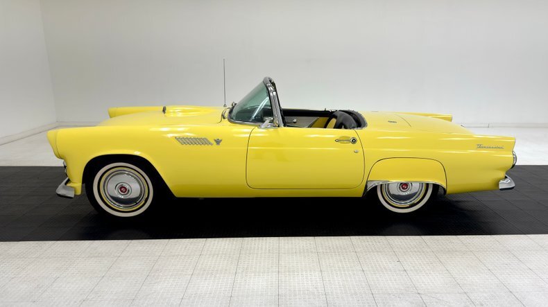 Cabriolet in Morgantown, United States 4 - 16728109