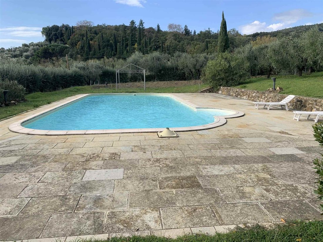 Santomato, Pistoia, Italy 2 - 16722140
