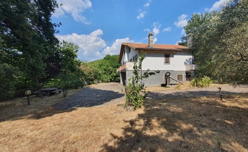 Castle for Sale in Viterbo, Lazio, Italy