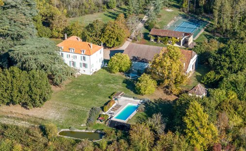 Casa a Issigeac, Nuova Aquitania, Francia 1