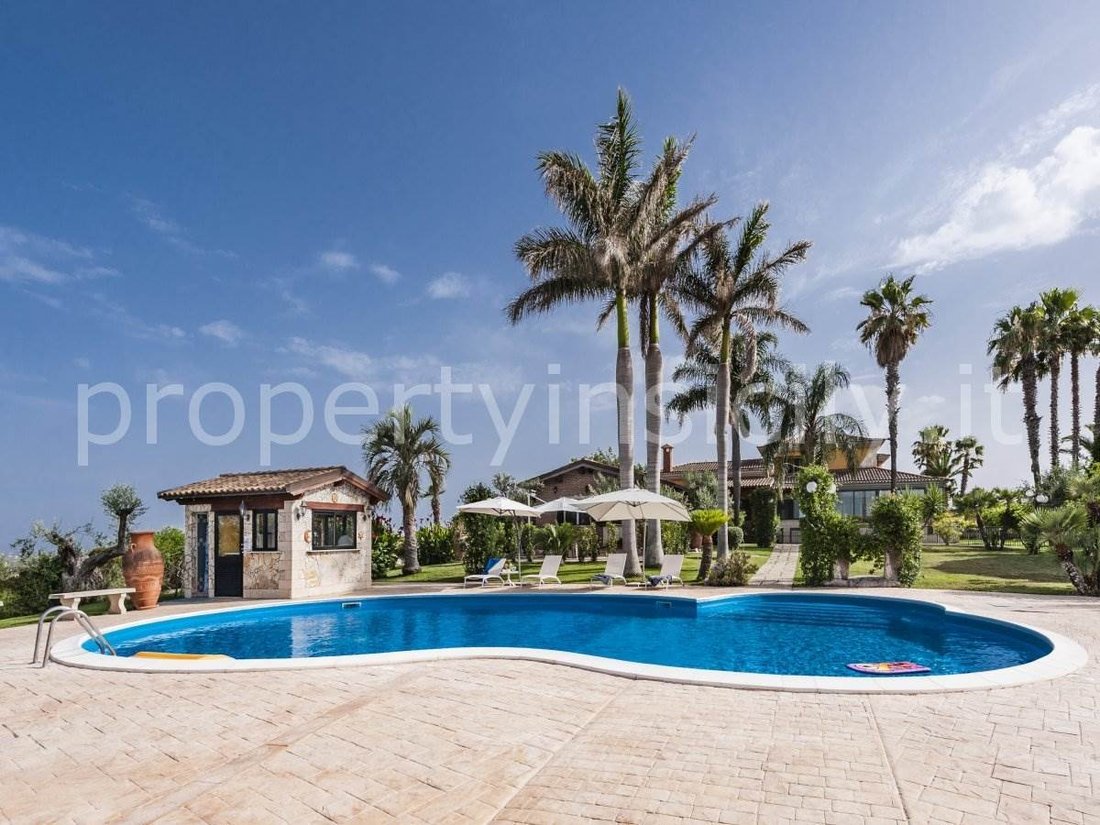 Villa en Centro, Ispica, Sicilia 1 - 16722048