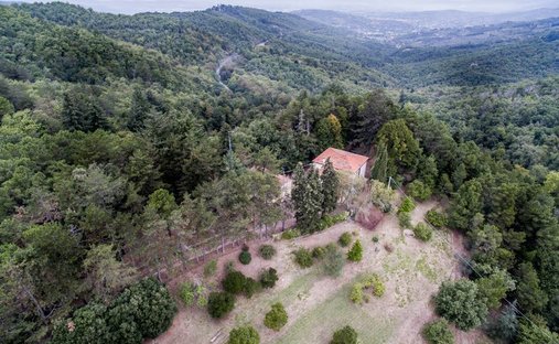 Millennial Castle In The Hills Of Arezzo