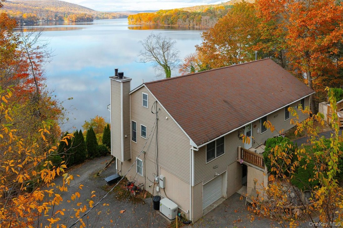 House in Holmes, New York, United States 1 - 16640711