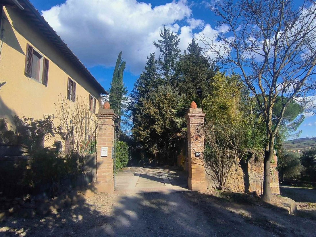Poggibonsi, Tuscany, Italy 1 - 16723605