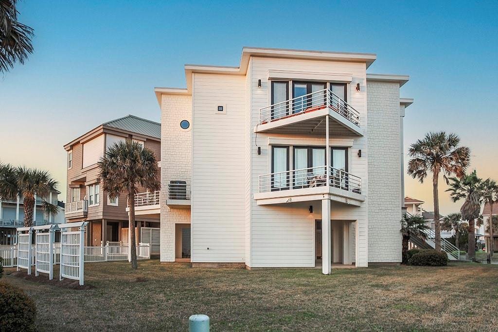 House in Galveston, Texas, United States 2 - 16726217