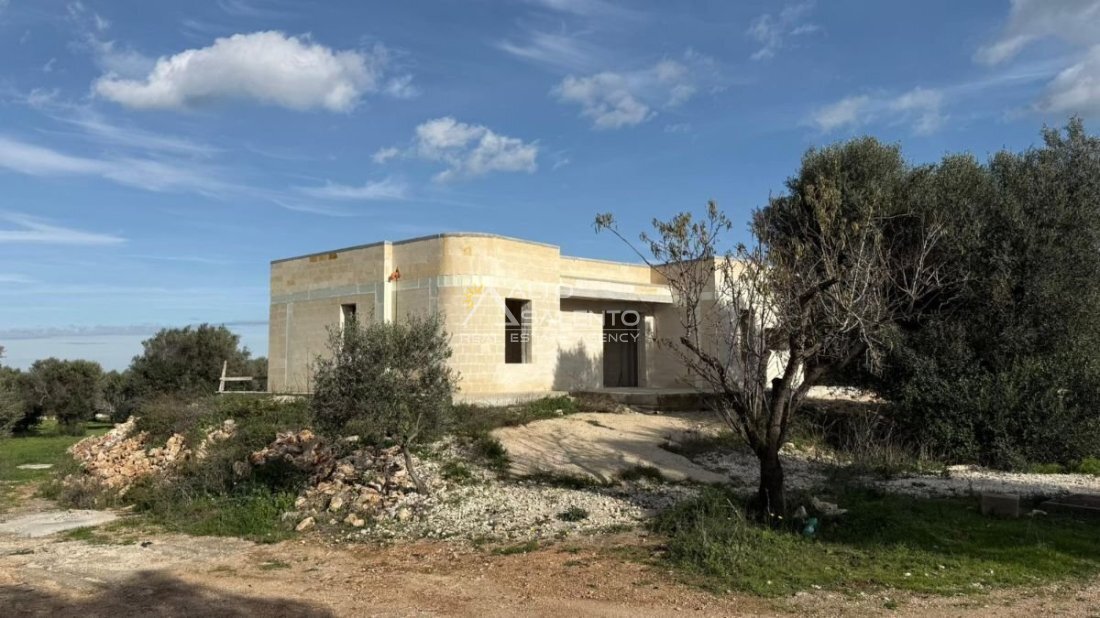 Villa in Carovigno, Apulia, Italy 3 - 16712748
