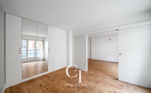 Appartement à Domaine National du Château, Versailles, France 1